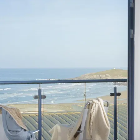 The Penthouse Forty Eight, Ocean 1